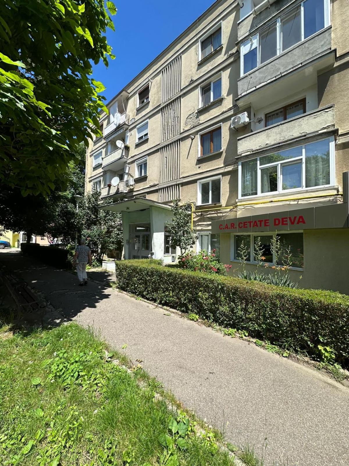 Apartament Central Deva Apartment Exterior photo